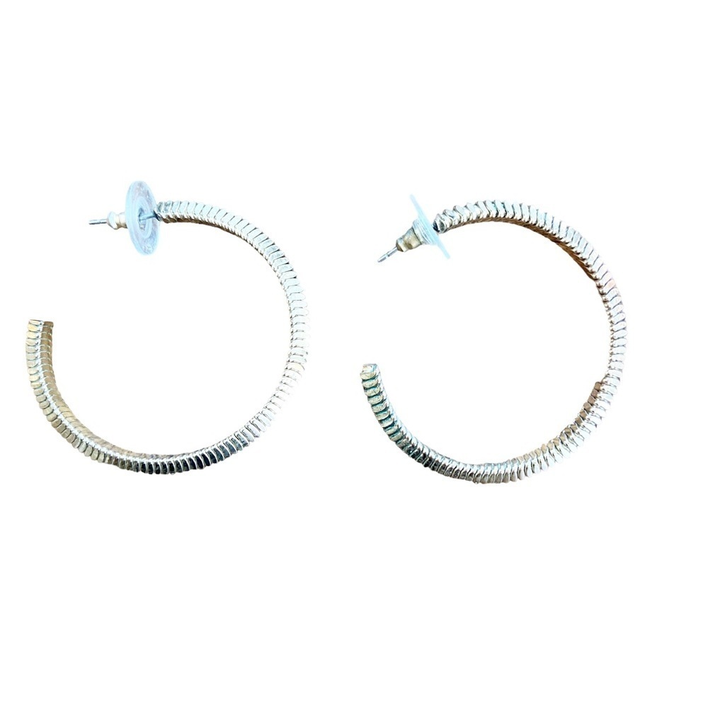 BaubleBar Women's Jewelry Coiled Hoop Earrings Gold Textured Comfortable 1.5" - Picture 4 of 6
